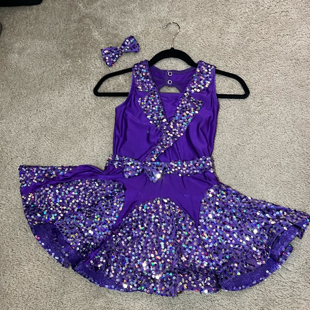 Revolution dance costume